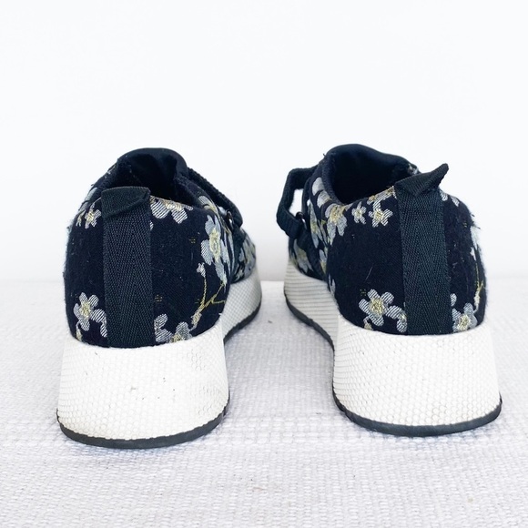 FRANCO SARTO Odella Black Floral slip-
on platform Sneakers in Womens size 9 - Picture 6 of 10
